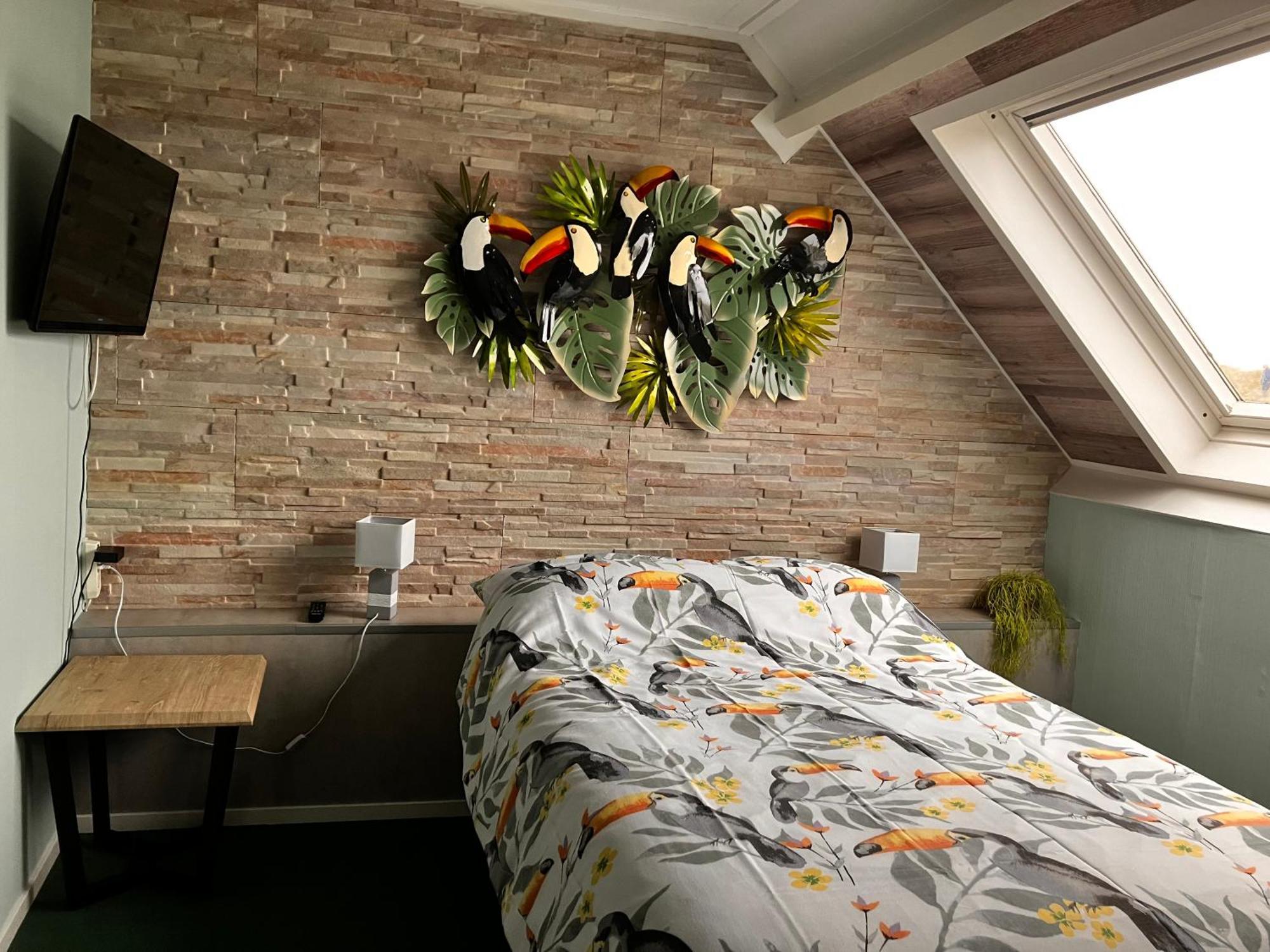 Hotel Dichtbijzee Oosterend  المظهر الخارجي الصورة